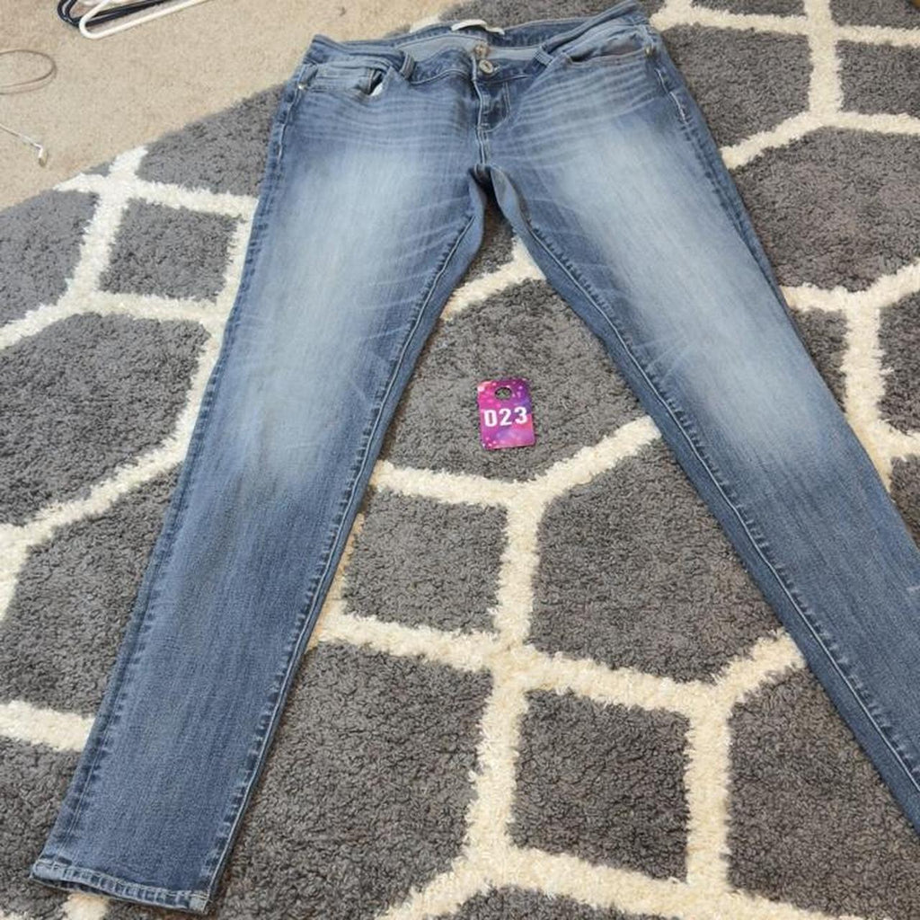 Daytrip blue skinny jeans #daytrip #denim