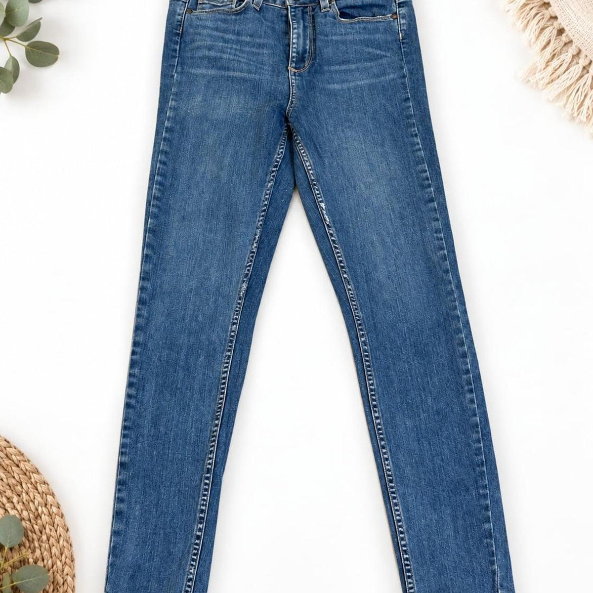 Paige Denim Skinny Jeans Medium Wash Size 26 - Image 1
