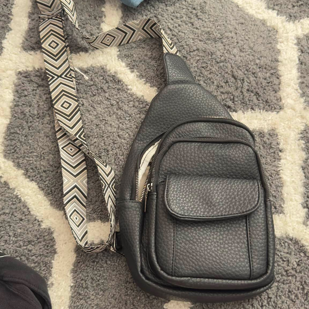 Catherine Malandrino Black Pebbled Faux Leather Sling Bag - Image 1